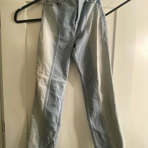 Hollister Women’s Two-Tone Jeans